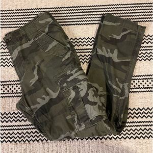 Men’s cargo army pants! 34x34